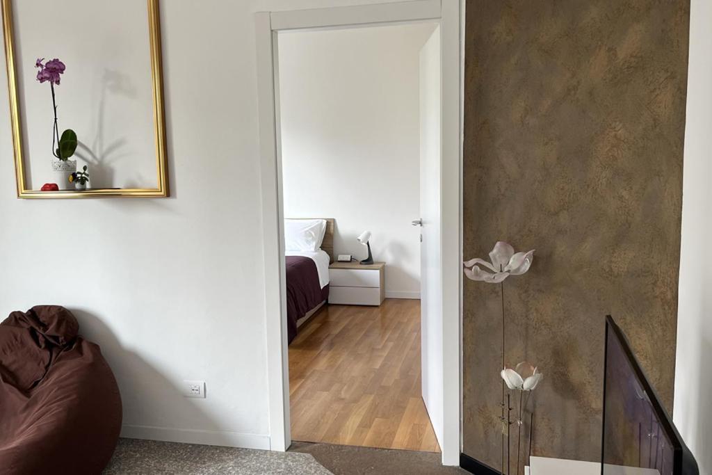 Apartament La Casa Di Antoine Cesano Maderno Zewnętrze zdjęcie